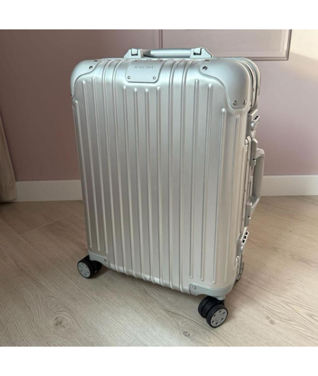 Rimowa Серебрянный чемодан, фото 3