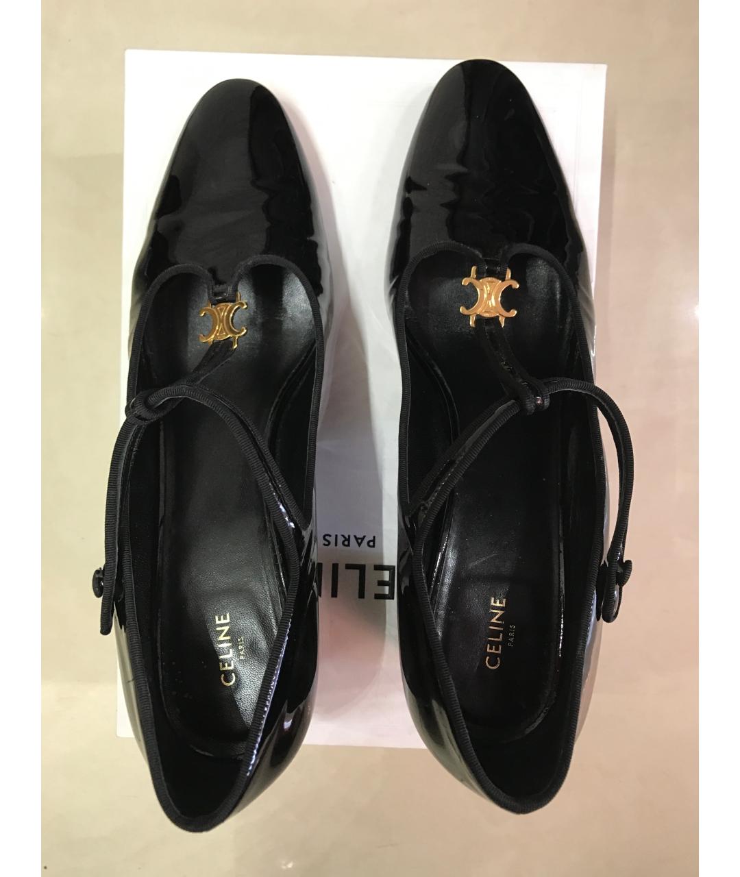 CELINE Черные лодочки на низком каблуке из лакированной кожи, фото 3