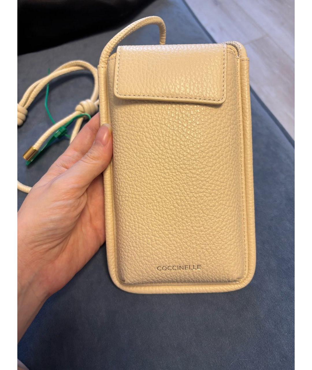 COCCINELLE Бежевая кожаная сумка через плечо, фото 2