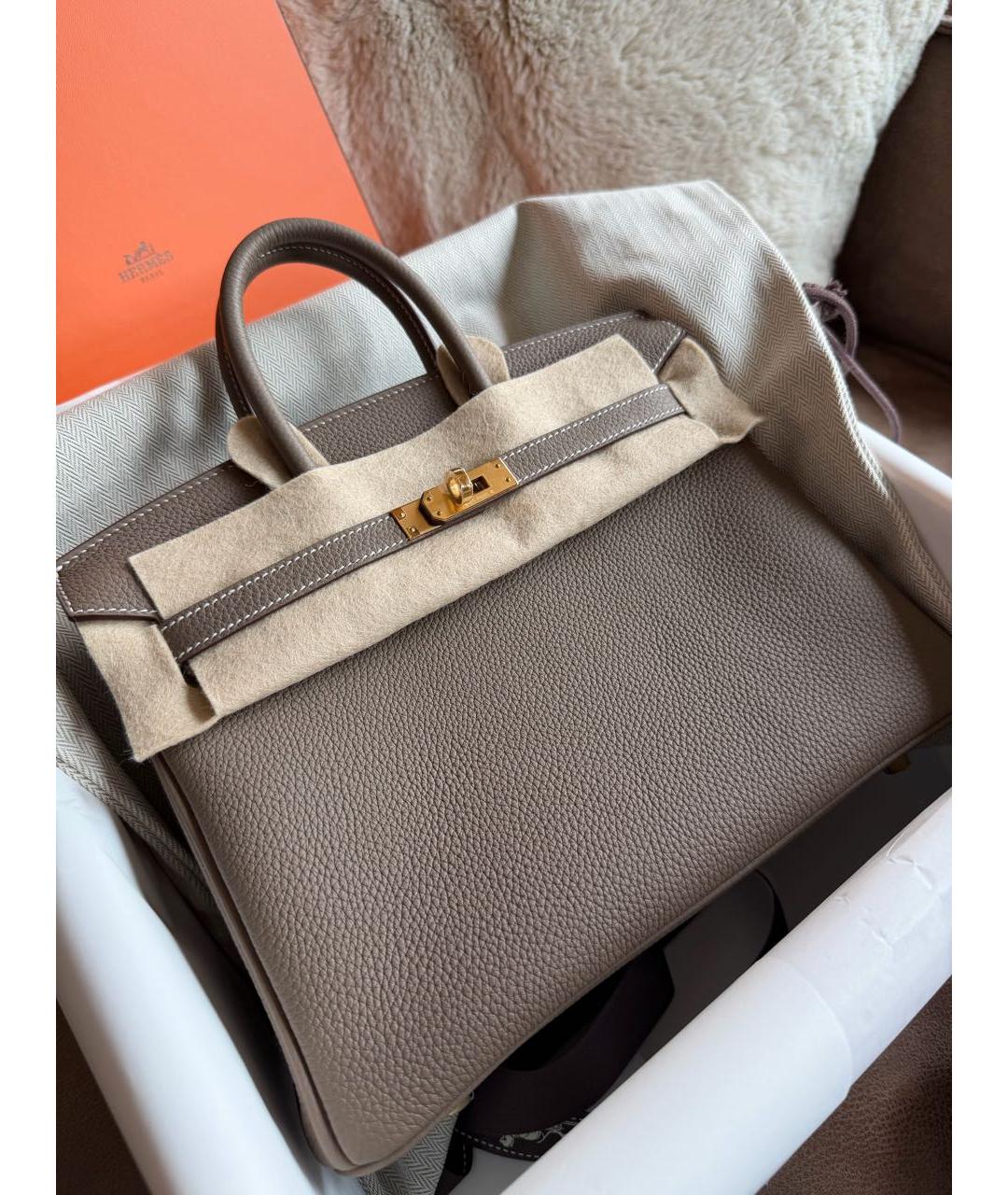 HERMES Серая кожаная сумка с короткими ручками, фото 6