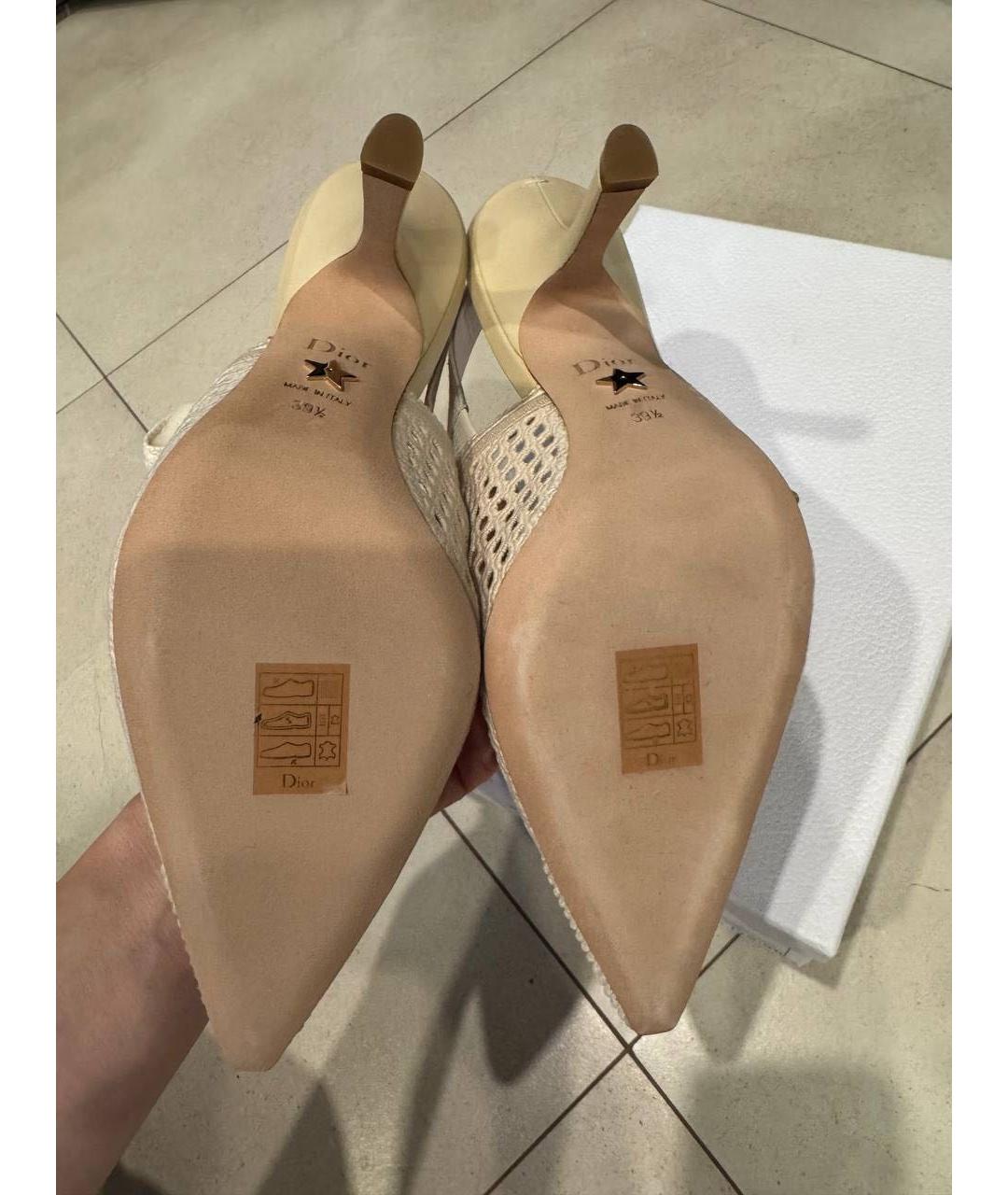 CHRISTIAN DIOR Бежевые текстильные босоножки, фото 6
