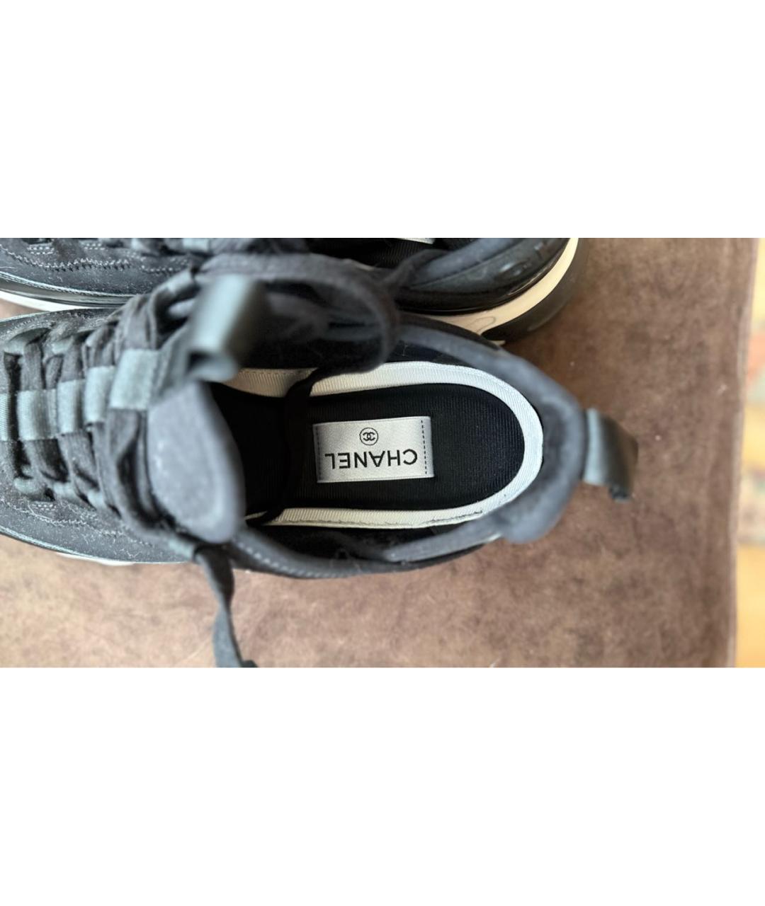 CHANEL Черные замшевые низкие кроссовки / кеды, фото 6