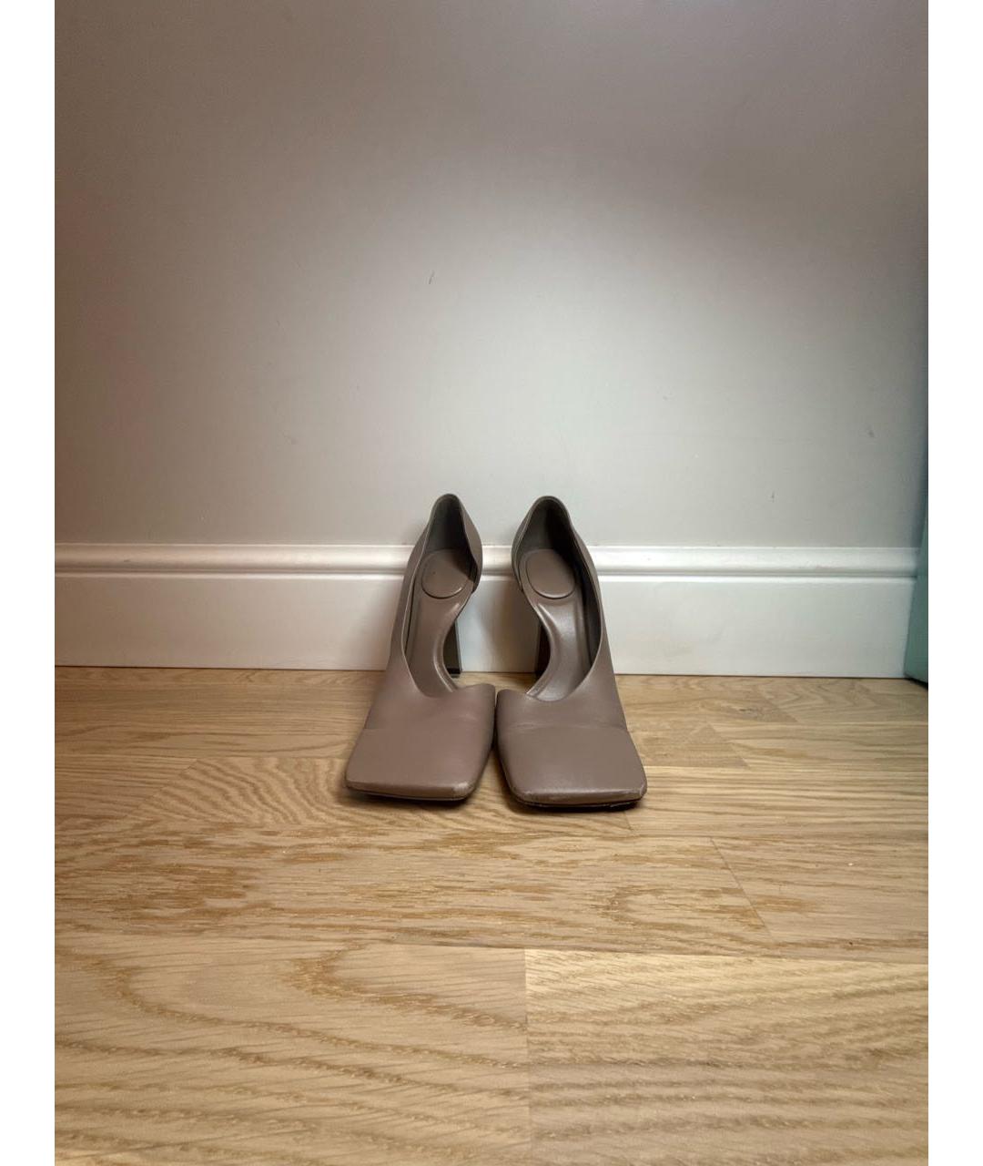 BALENCIAGA Бежевые кожаные туфли, фото 2