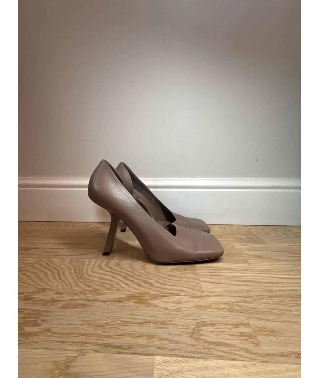 BALENCIAGA Бежевые кожаные туфли, фото 5