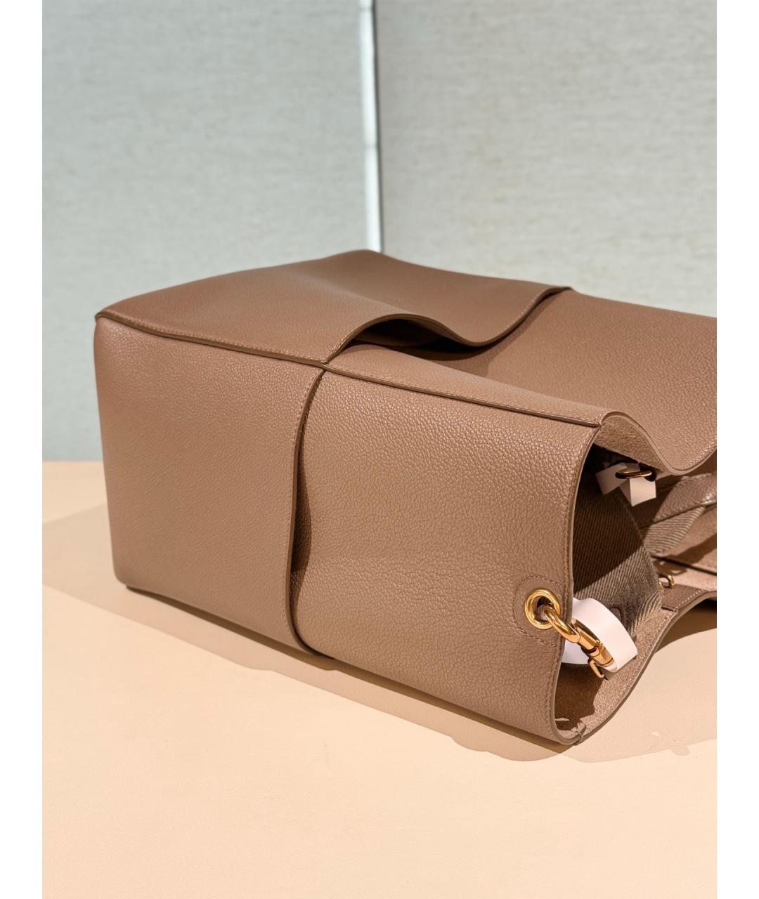 CELINE Бежевая кожаная сумка тоут, фото 6