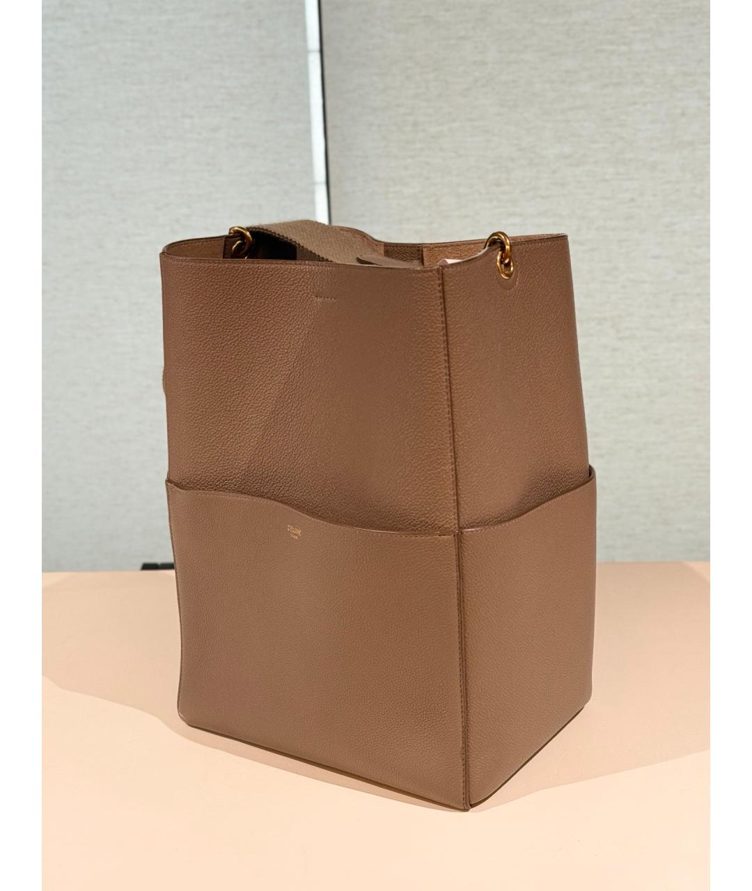 CELINE Бежевая кожаная сумка тоут, фото 2