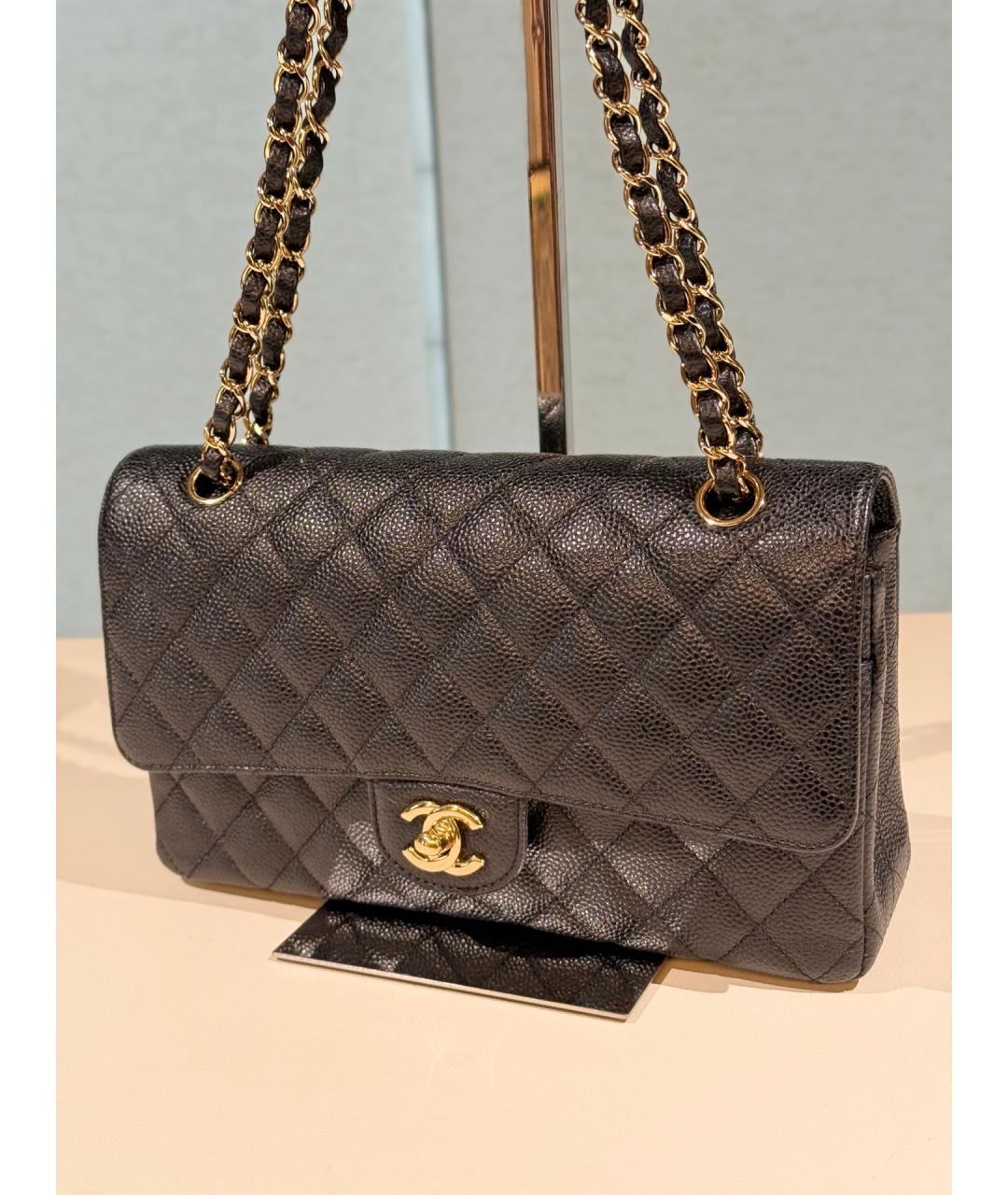 CHANEL Черная кожаная сумка через плечо, фото 2