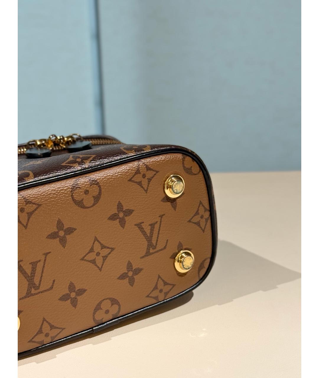 LOUIS VUITTON Коричневая сумка через плечо, фото 8