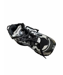 BALENCIAGA Низкие кроссовки / кеды