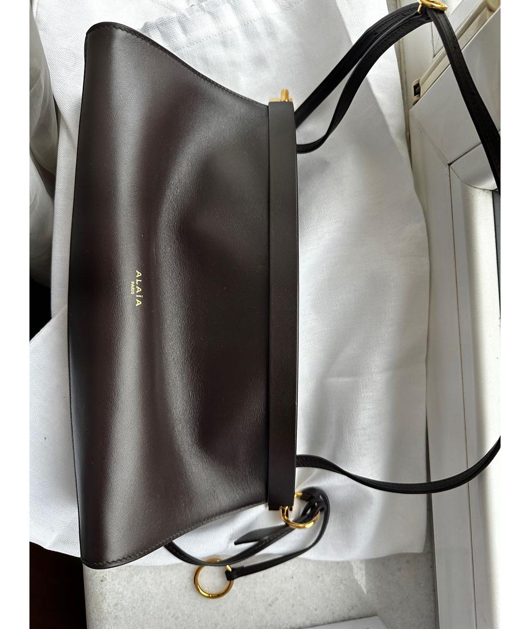ALAIA Коричневая кожаная сумка через плечо, фото 6