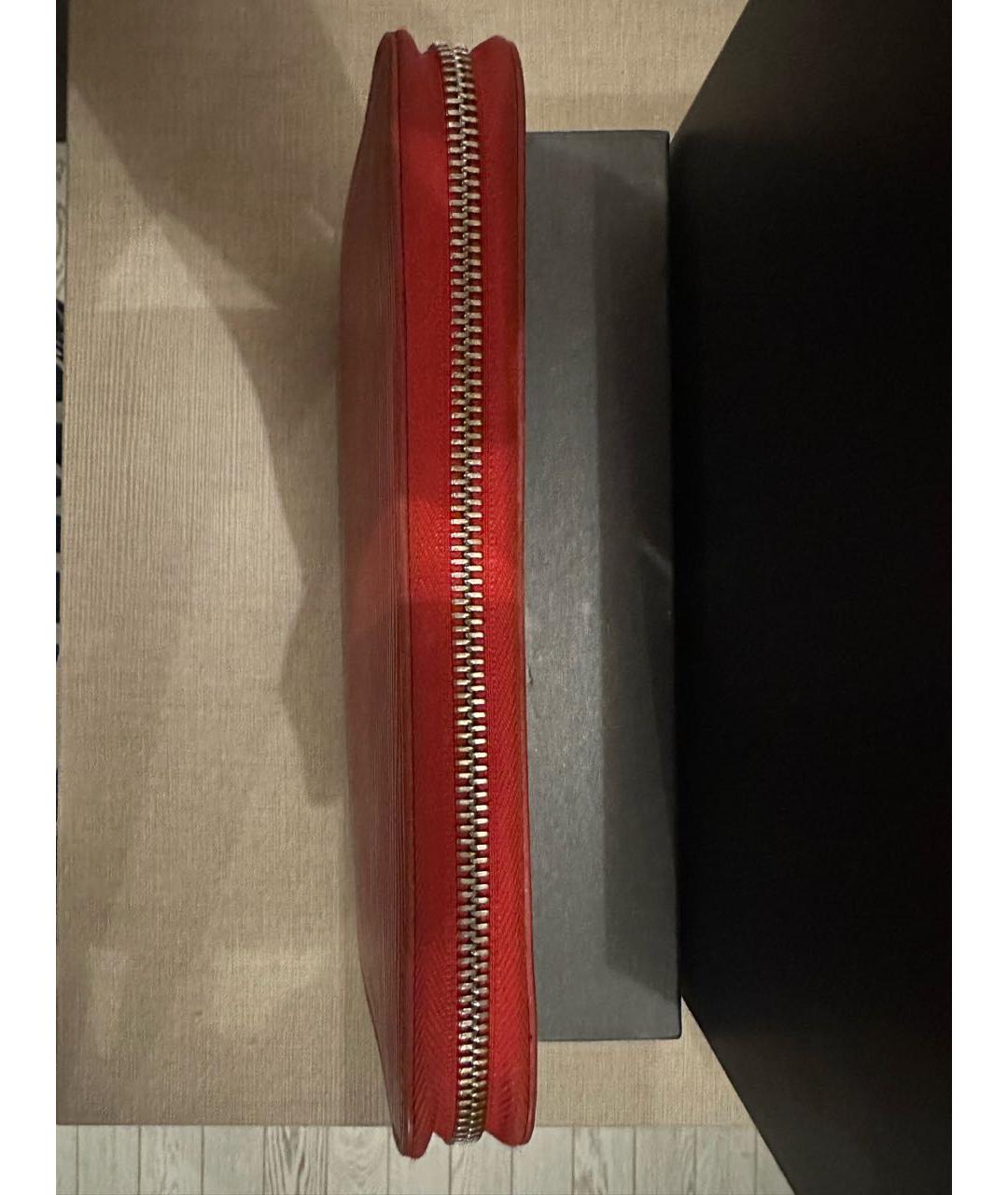 LOUIS VUITTON Красный кожаный кошелек, фото 8
