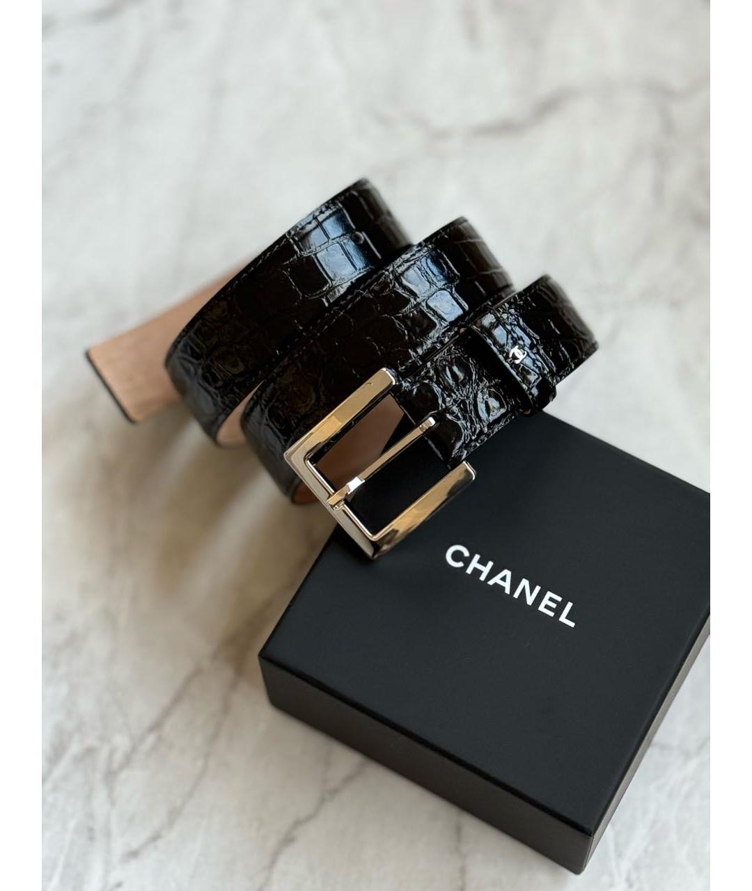 CHANEL Черный ремень из лакированной кожи, фото 3