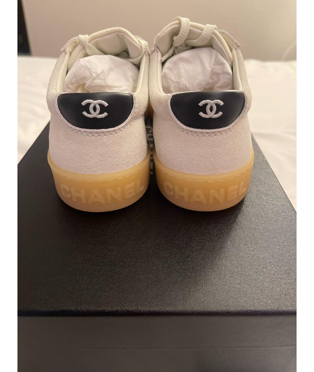 CHANEL Бежевые замшевые кеды, фото 4