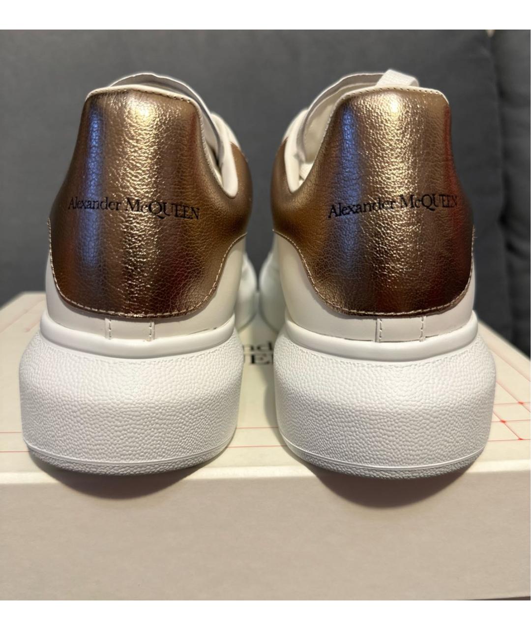 ALEXANDER MCQUEEN Белые кожаные кроссовки, фото 4