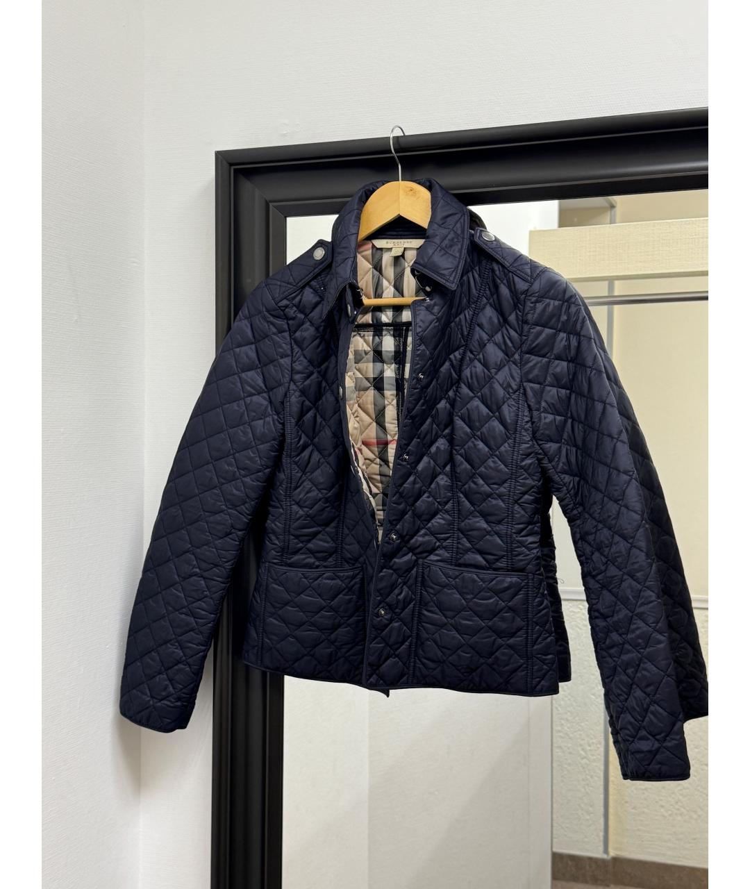 BURBERRY Темно-синяя полиамидовая куртка, фото 2