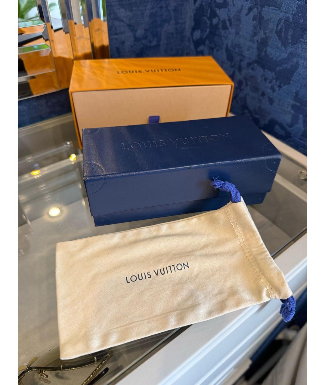 LOUIS VUITTON Золотые металлические солнцезащитные очки, фото 5