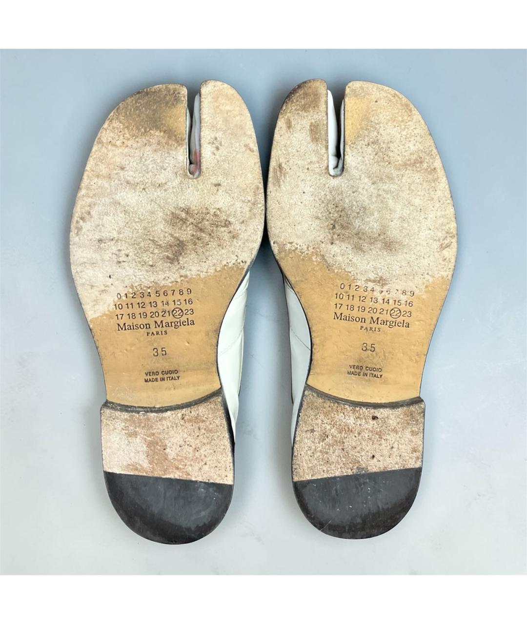 MAISON MARGIELA Белые лоферы из лакированной кожи, фото 6