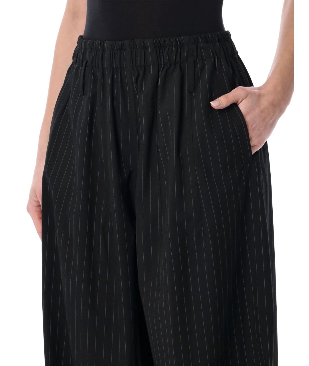 THE FRANKIE SHOP Черные полиэстеровые брюки широкие, фото 3