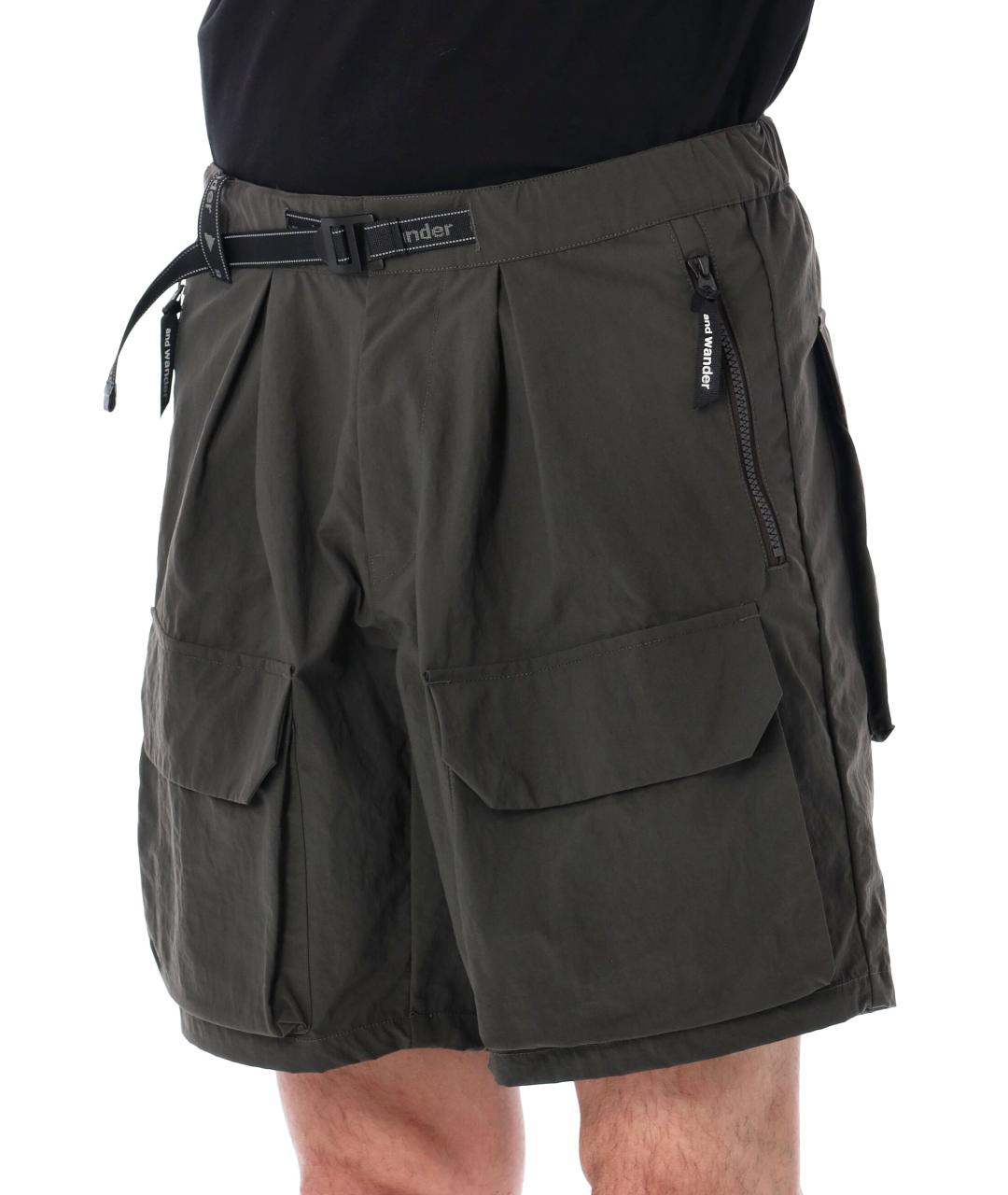 AND WANDER Серые полиамидовые шорты, фото 3