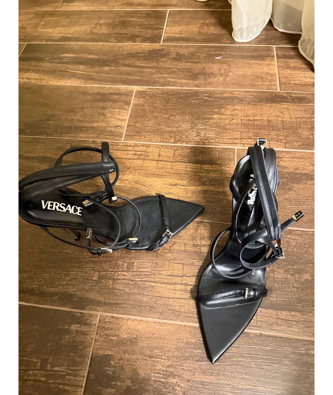 VERSACE Черные кожаные туфли, фото 3