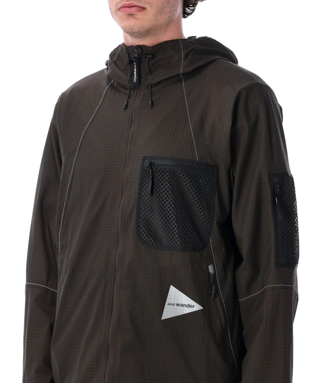 AND WANDER Коричневая полиамидовая куртка, фото 3