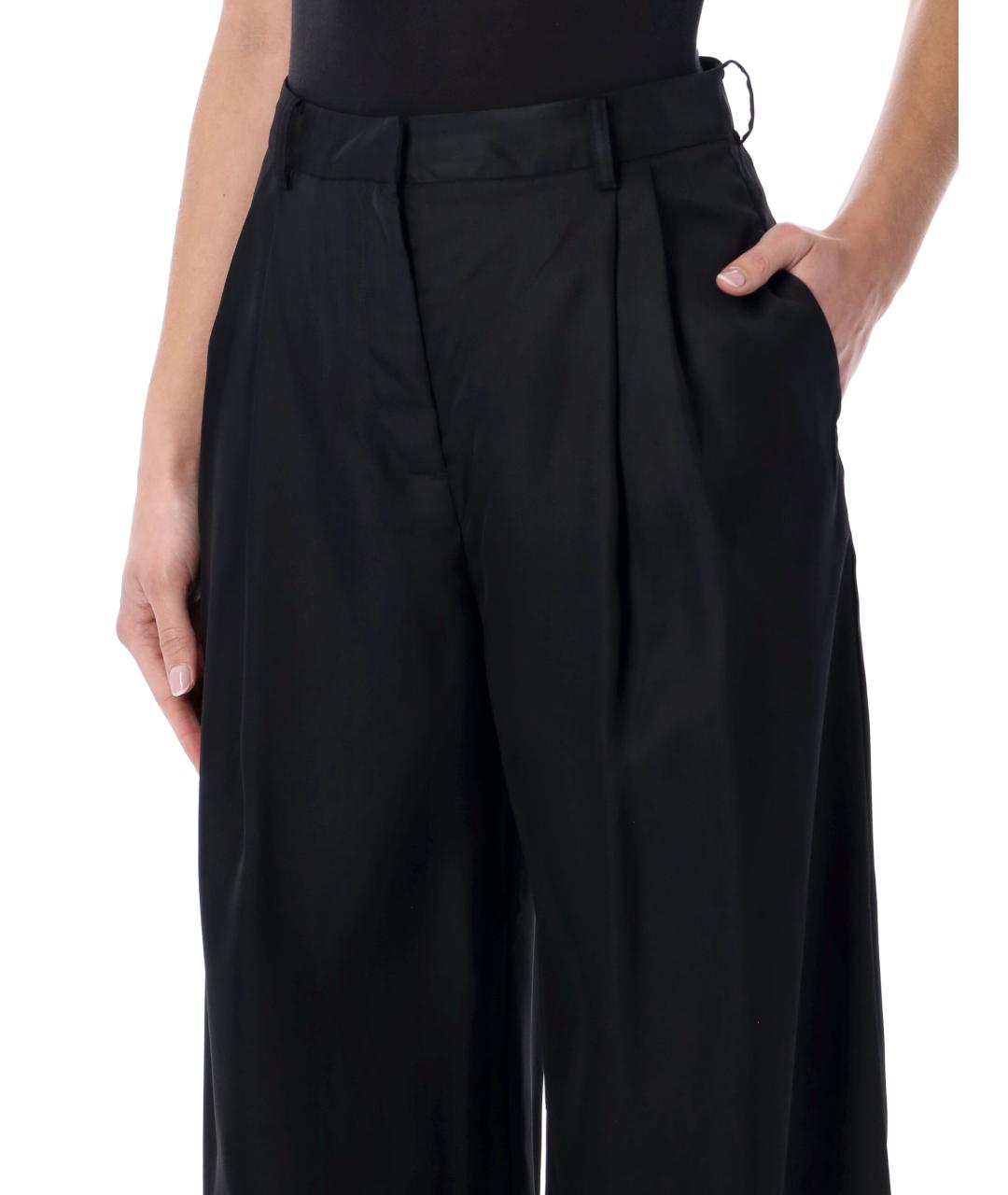 THE FRANKIE SHOP Черные ацетатные брюки широкие, фото 3
