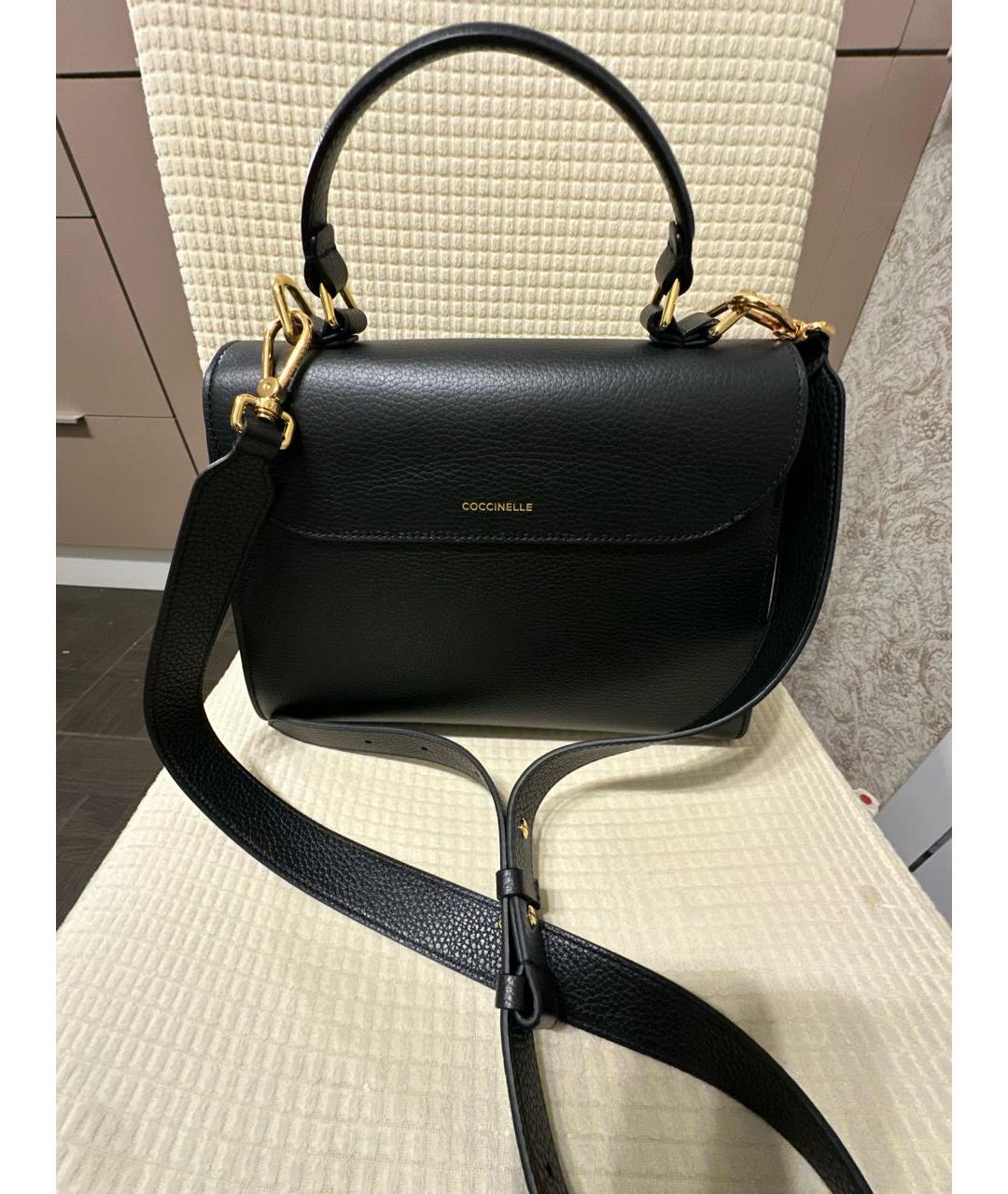 COCCINELLE Черная кожаная сумка с короткими ручками, фото 3