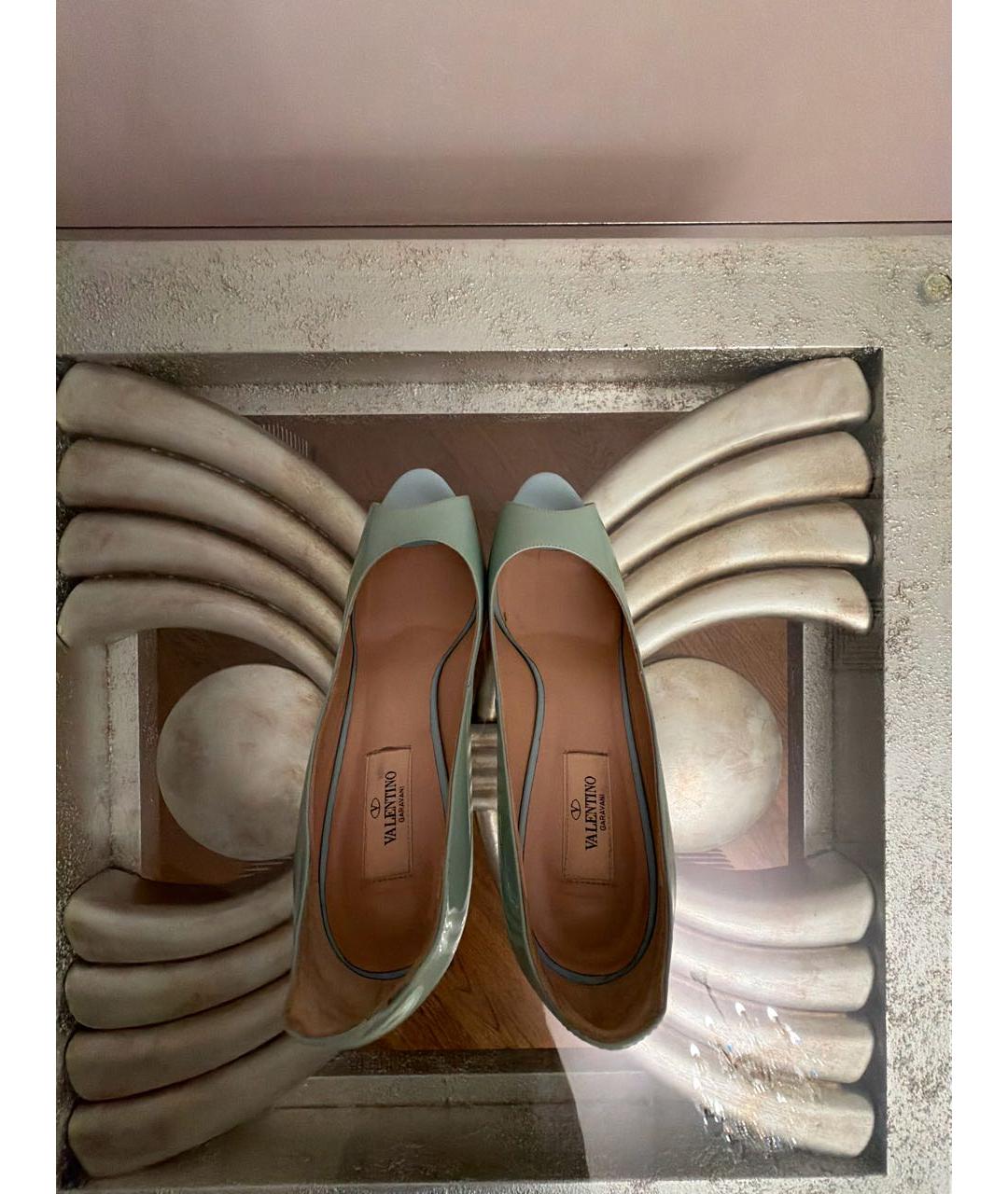 VALENTINO Бирюзовые туфли из лакированной кожи, фото 3