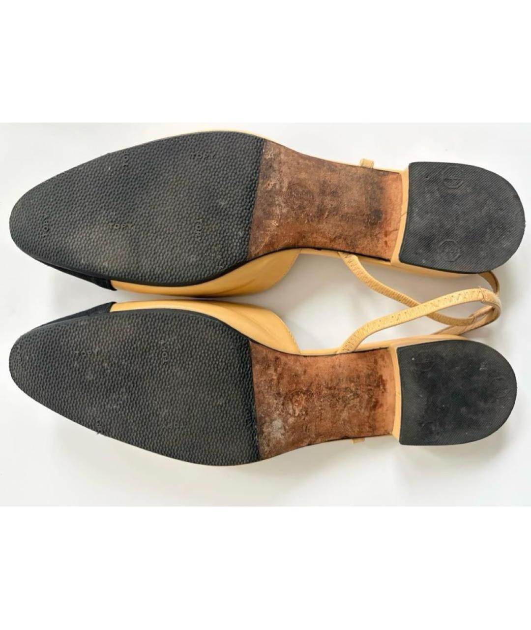 CHANEL Бежевые кожаные балетки, фото 3