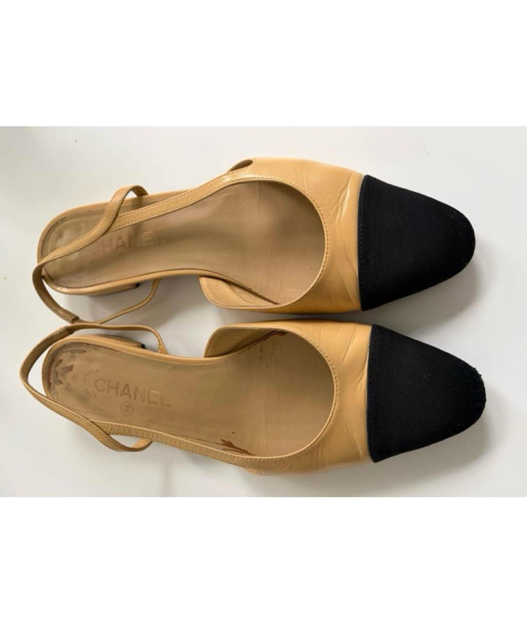 CHANEL Бежевые кожаные балетки, фото 2