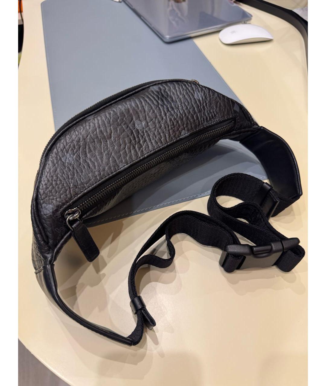 MCM Черная кожаная поясная сумка, фото 5