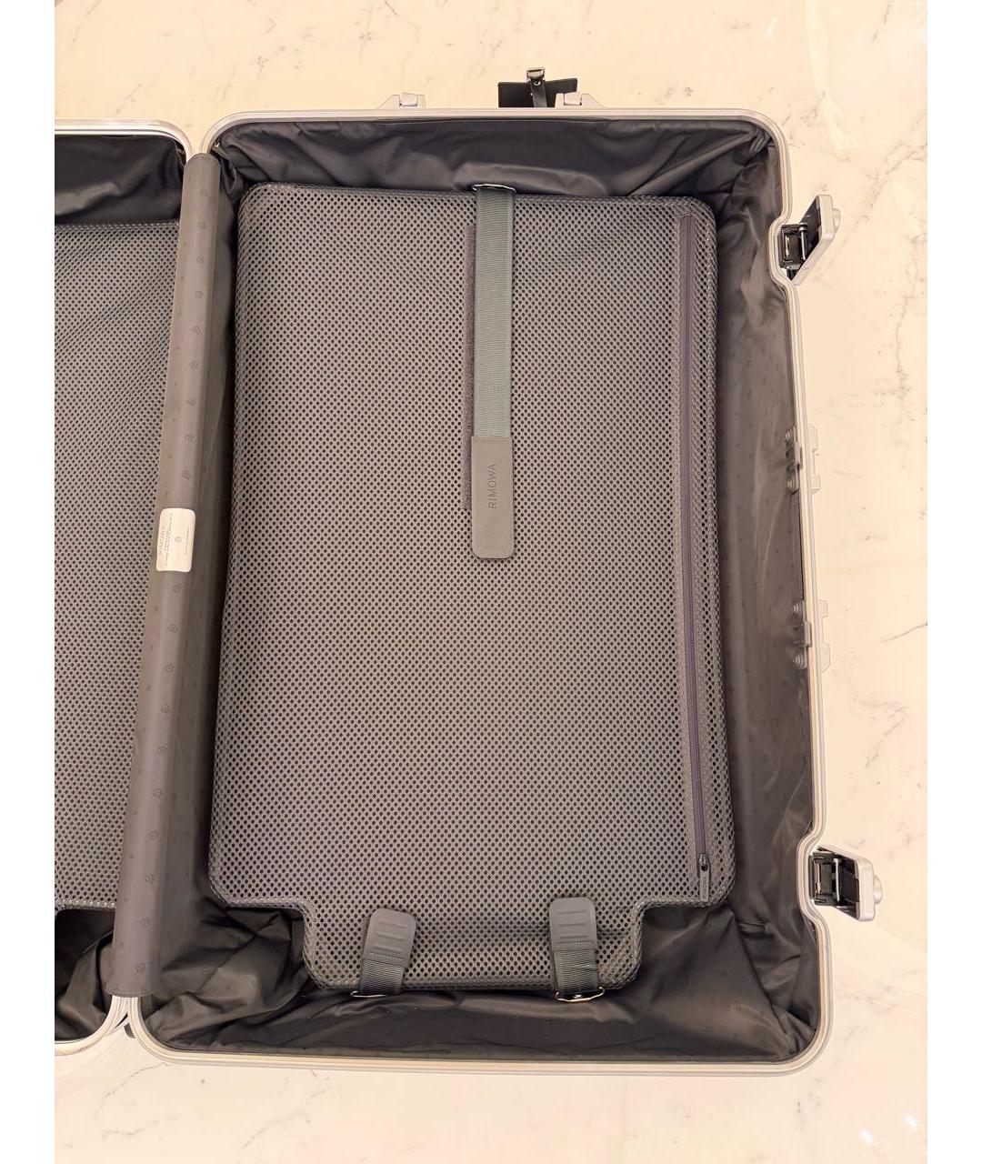 Rimowa Серебрянный чемодан, фото 6