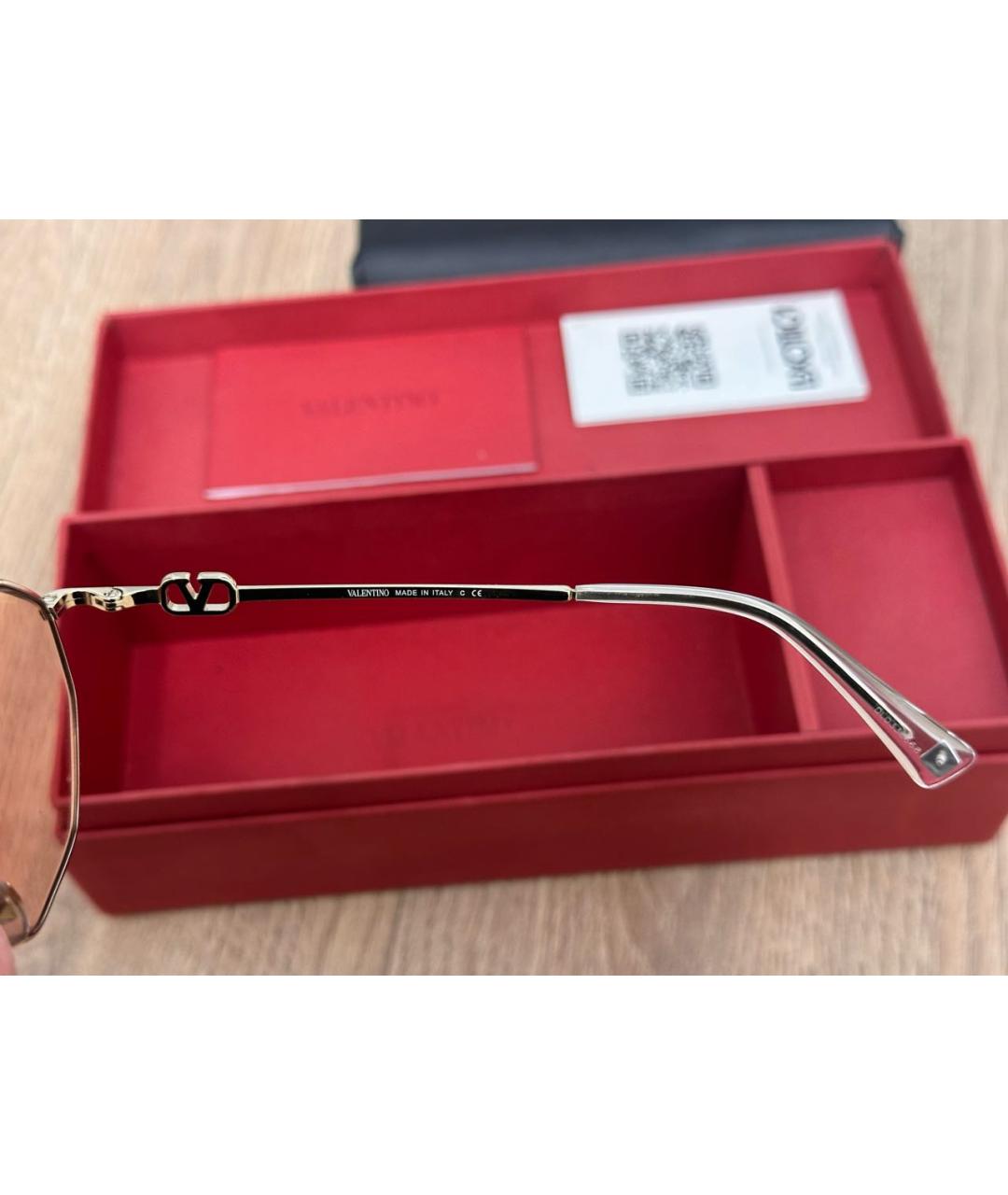 VALENTINO Серебряные металлические солнцезащитные очки, фото 3