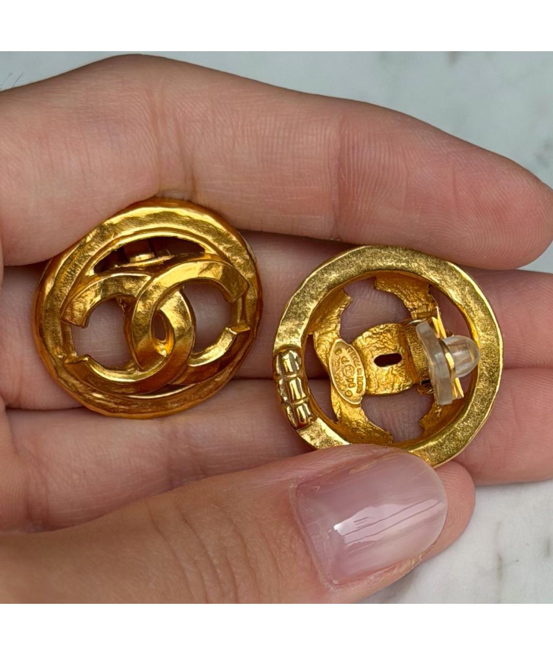 CHANEL Золотые позолоченные клипсы, фото 5