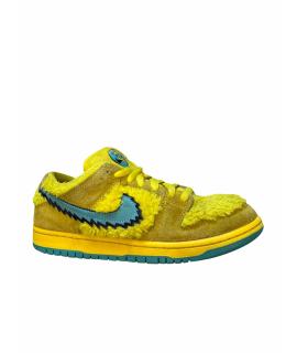 NIKE Низкие кроссовки / кеды