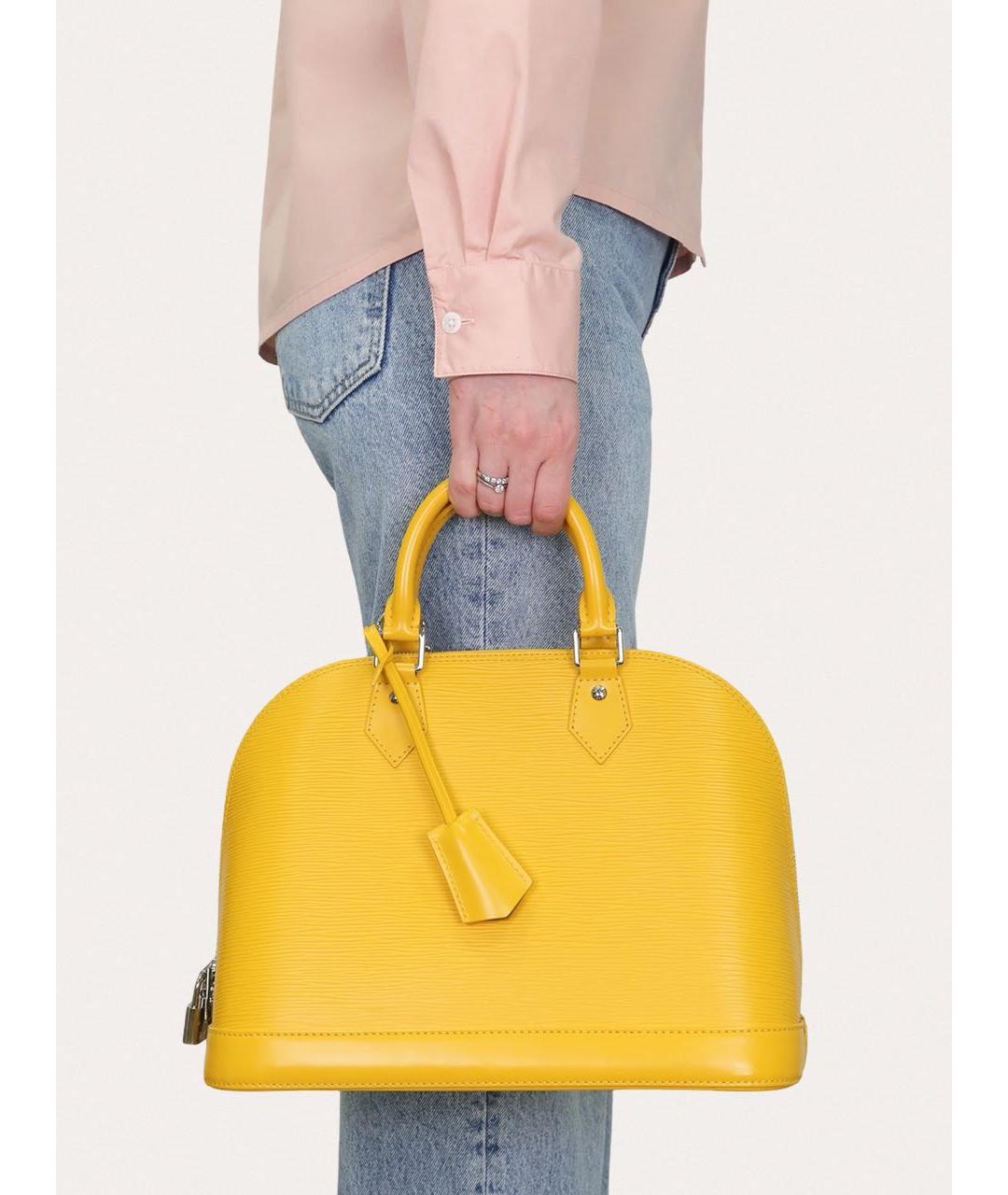 LOUIS VUITTON Желтая кожаная сумка с короткими ручками, фото 8