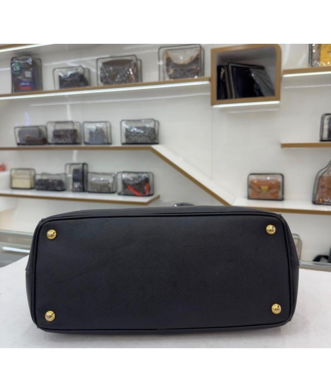 PRADA Черная кожаная сумка с короткими ручками, фото 5