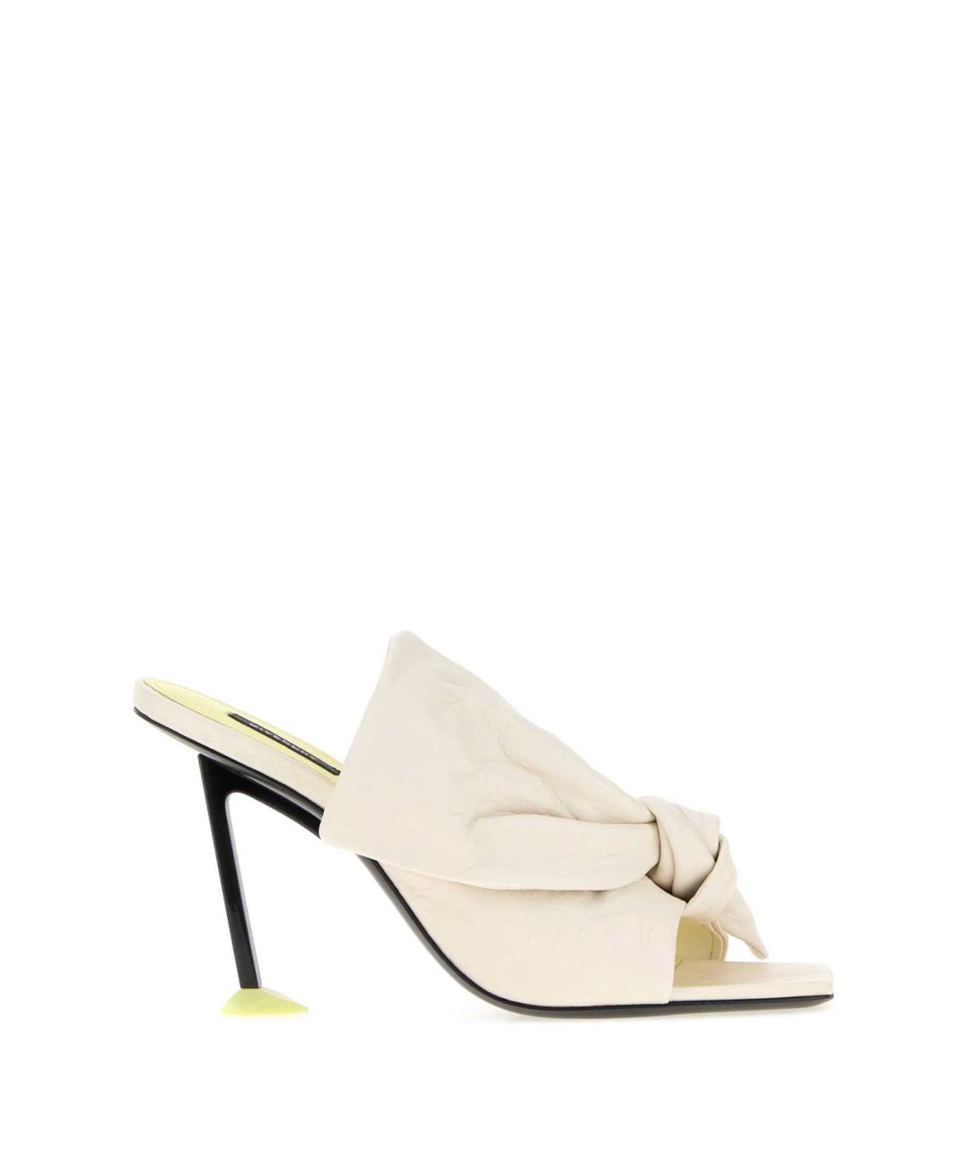 GIVENCHY Белые кожаные туфли, фото 1