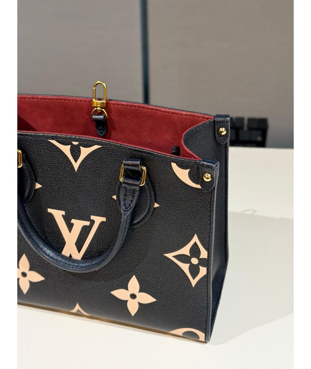 LOUIS VUITTON Черная кожаная сумка тоут, фото 5