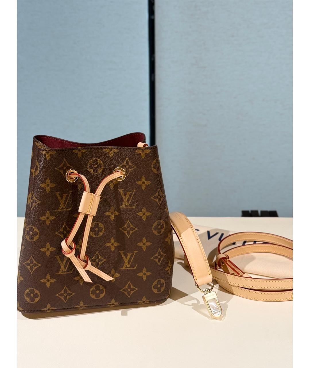 LOUIS VUITTON Коричневая сумка через плечо, фото 2