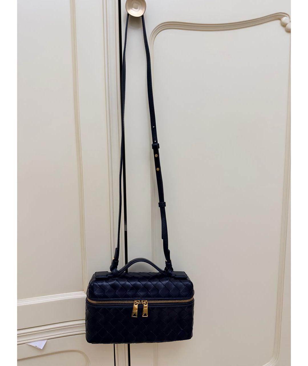 BOTTEGA VENETA Черная кожаная сумка с короткими ручками, фото 7