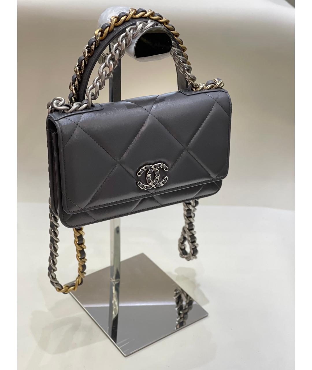 CHANEL Серая кожаная сумка через плечо, фото 2