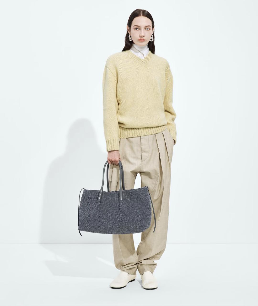 BOTTEGA VENETA Замшевая сумка через плечо, фото 2