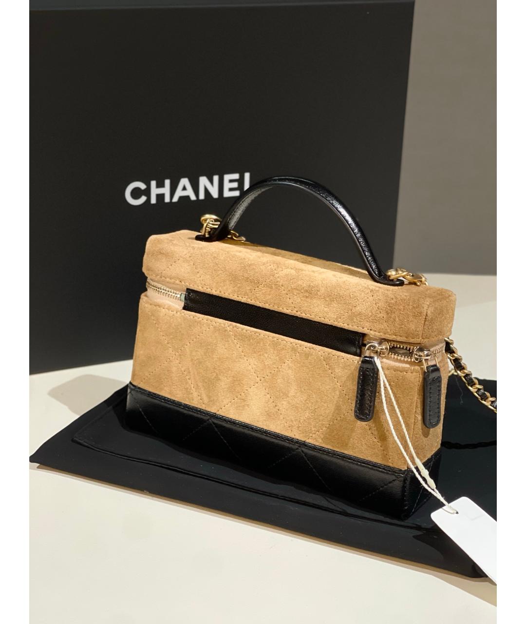 CHANEL Бежевая замшевая сумка через плечо, фото 5