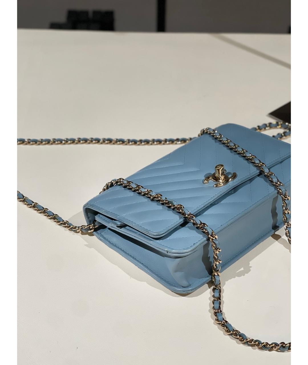 CHANEL Голубая кожаная сумка через плечо, фото 5