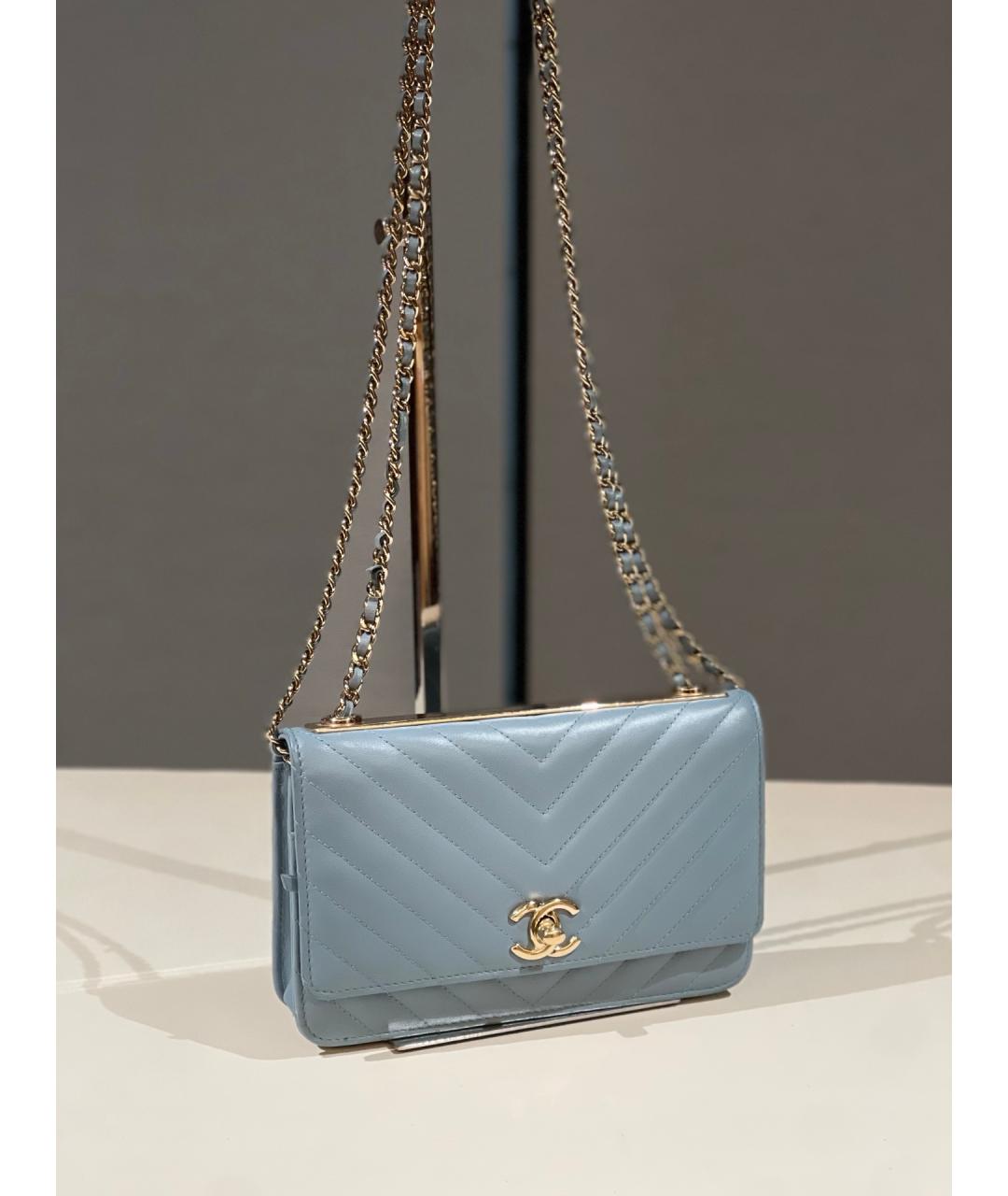 CHANEL Голубая кожаная сумка через плечо, фото 2