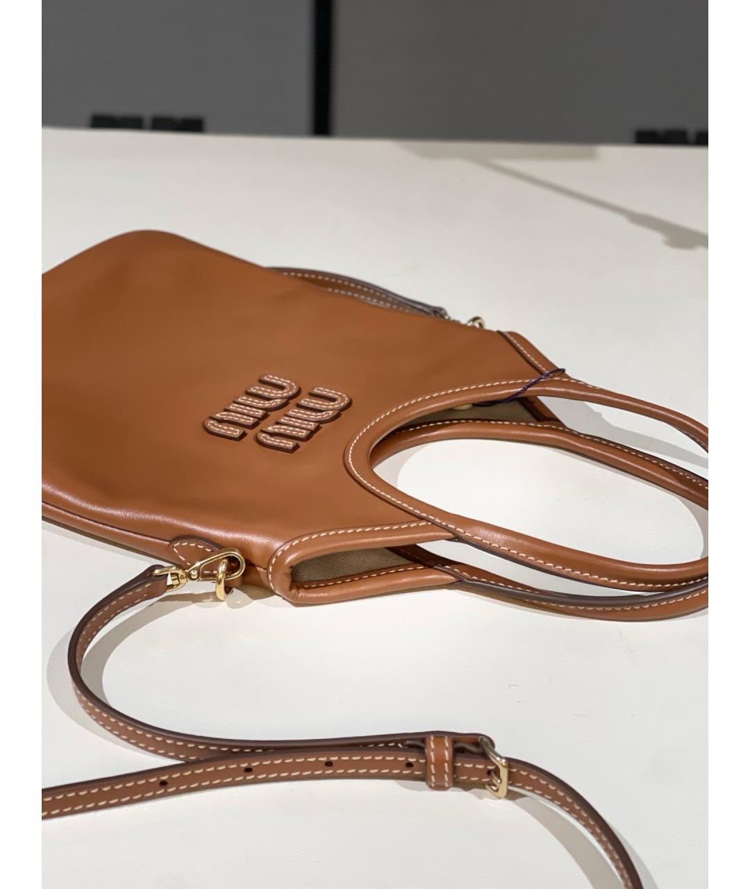 MIU MIU Коричневая кожаная сумка тоут, фото 6