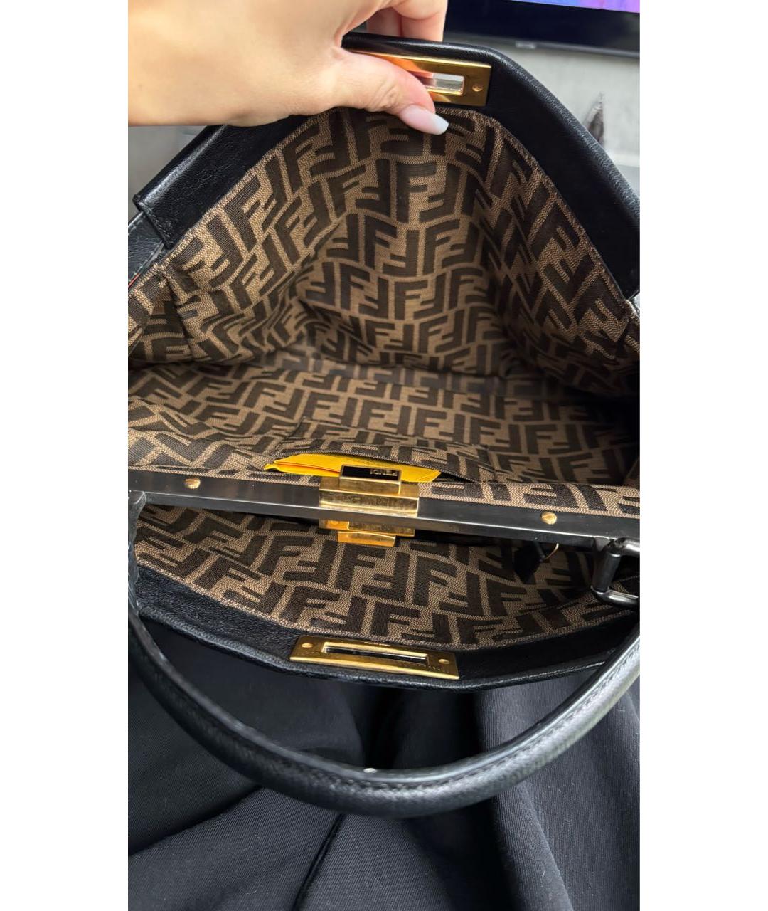 FENDI Черная кожаная сумка с короткими ручками, фото 5