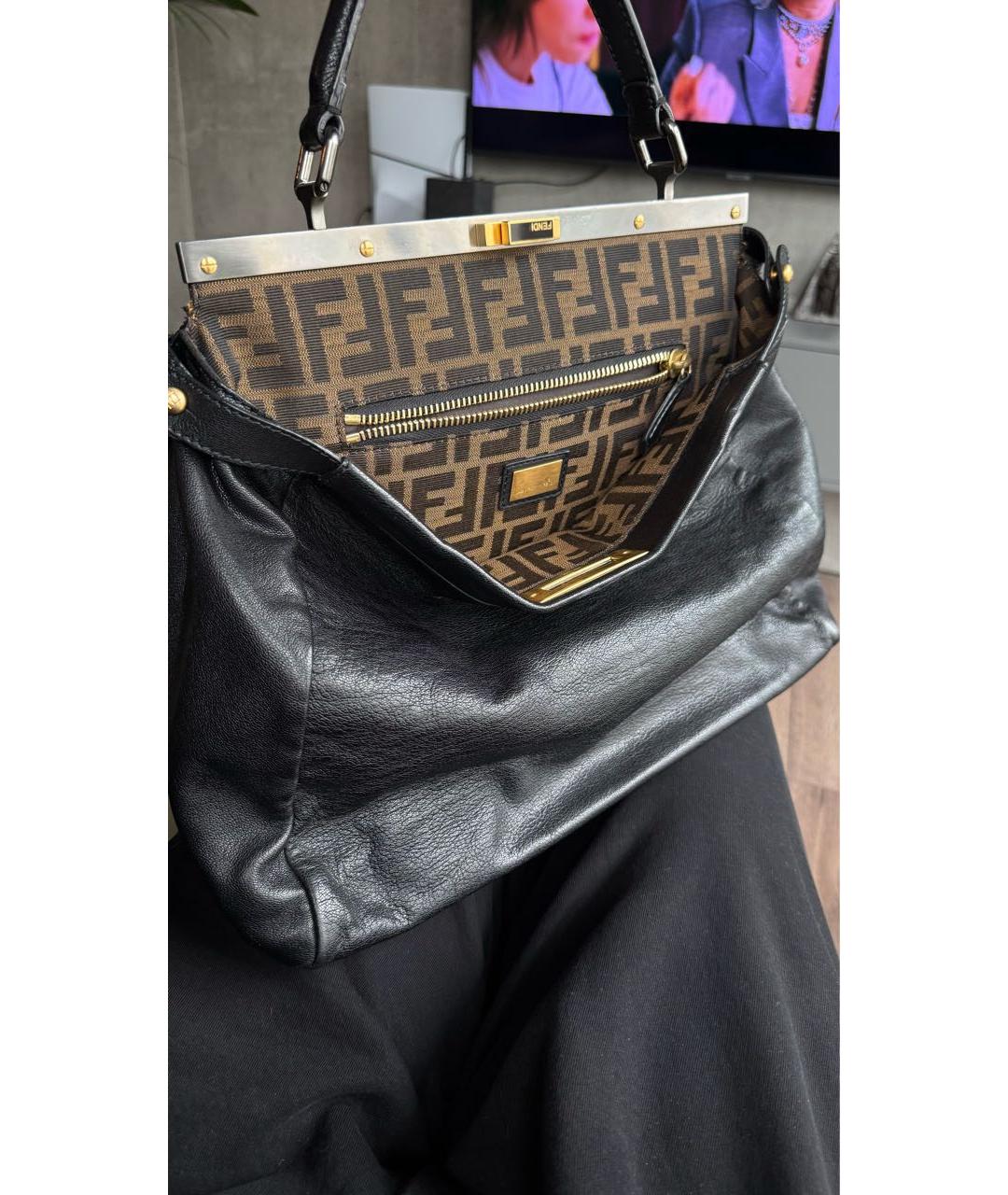 FENDI Черная кожаная сумка с короткими ручками, фото 7