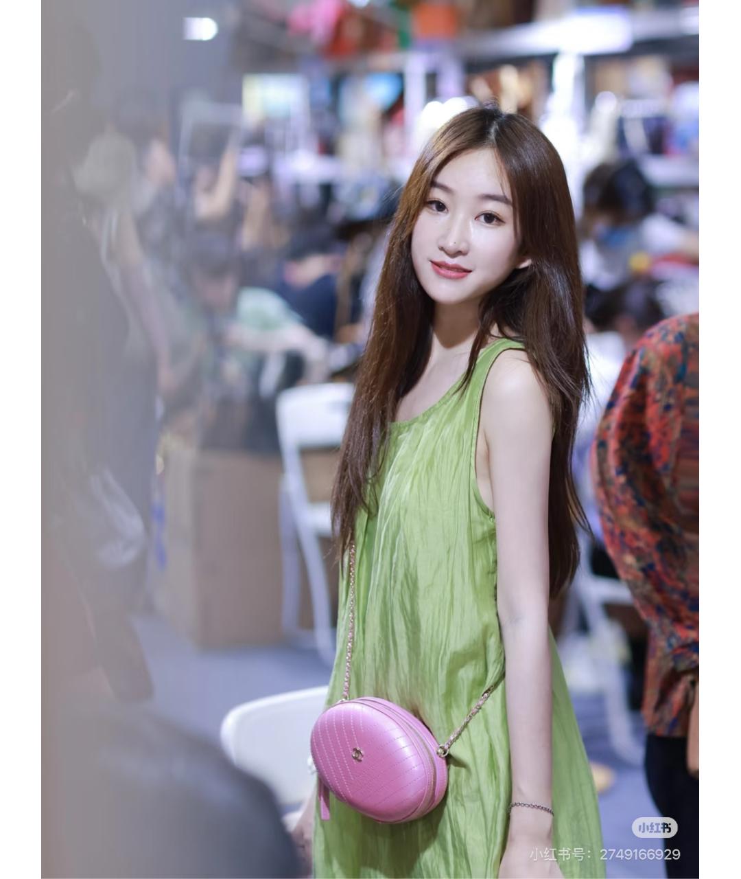 CHANEL Розовая кожаная сумка через плечо, фото 6